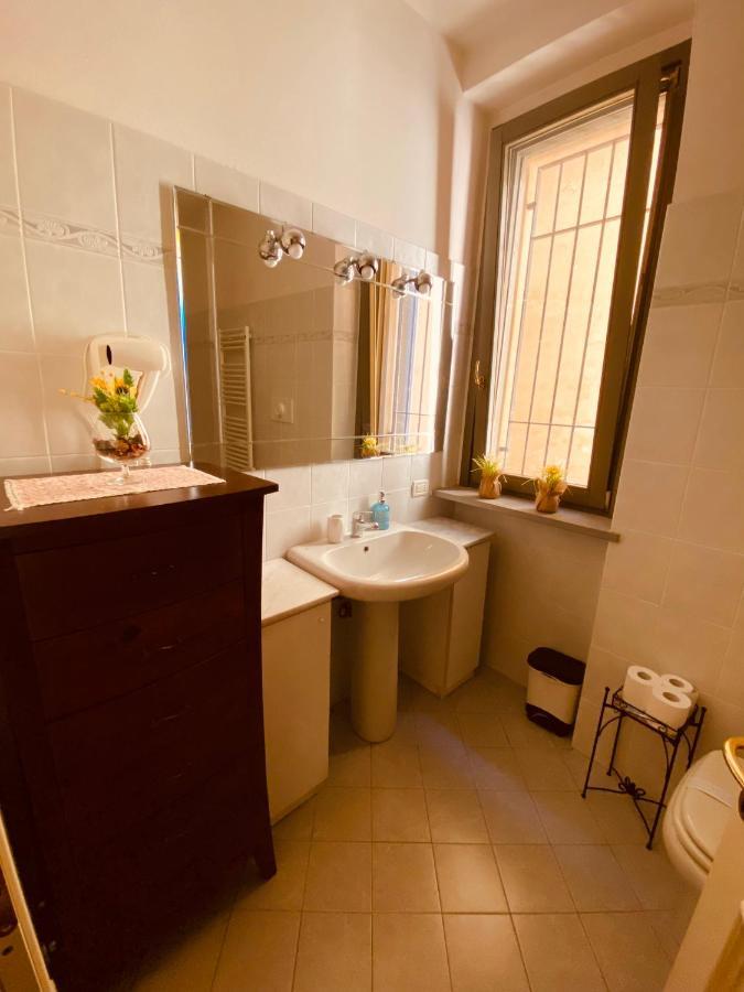 Amici Miei Rooms Cremona Exterior foto
